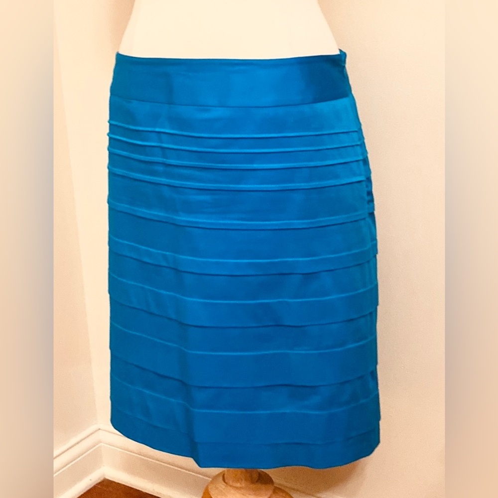 Rafaella Turquoise Blue Tiered Business Casual Stretch Lined Skirt Size 12 - Picture 4 of 10